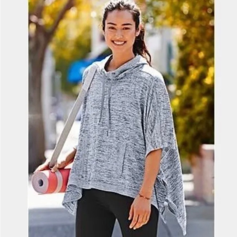 Athleta Blissful Poncho Grey